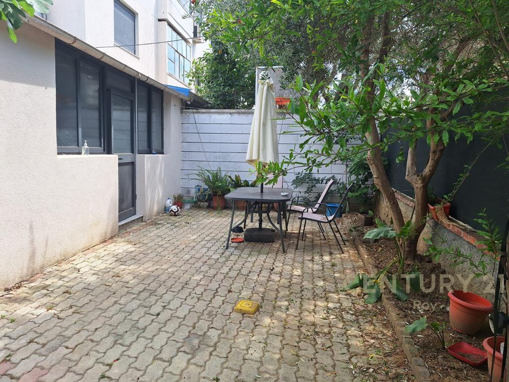Kleines haus mit hof zur miete im viertel nr.16, Durrës - 350 € | 76 m²