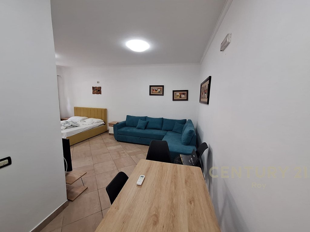 Kleines haus mit hof zur miete im viertel nr.16, Durrës - 350 € | 76 m² (2)