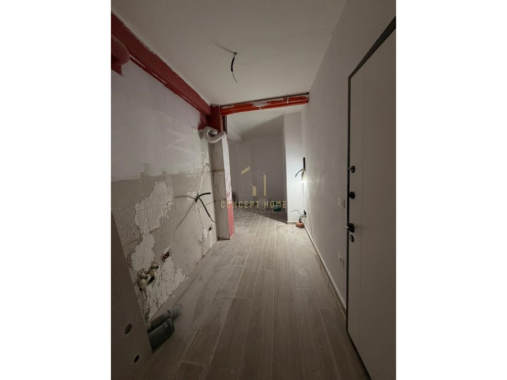 2+1 wohnung zum verkauf in fresk, Tirana