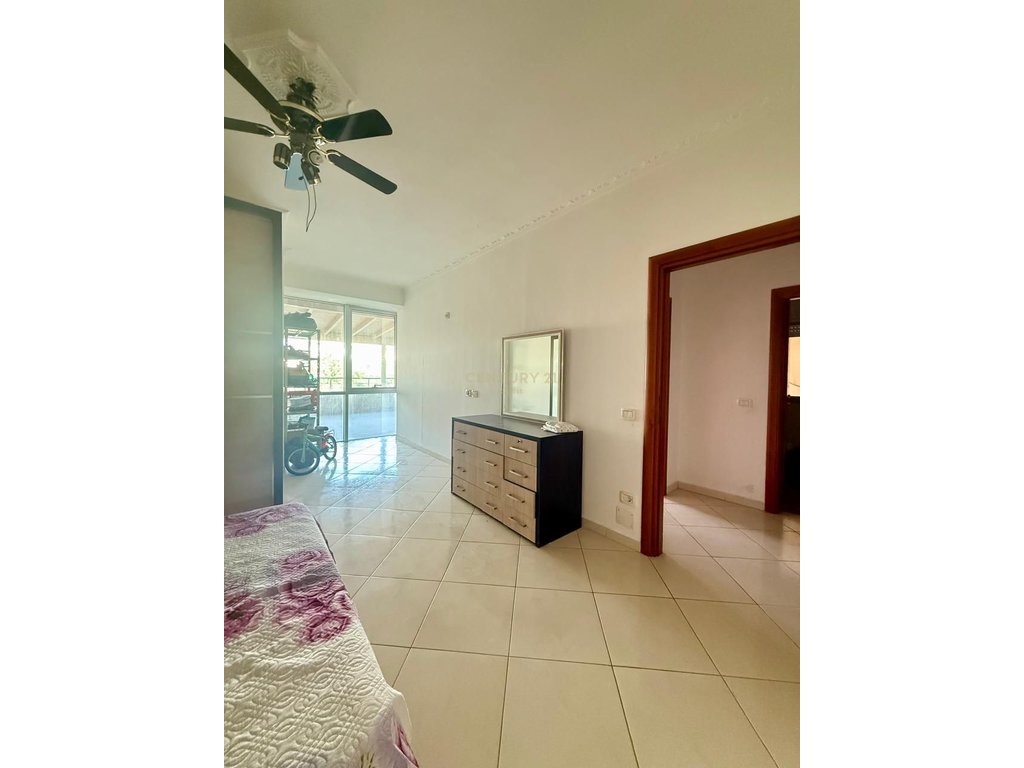 Piso con balcón + plaza de aparcamiento 38m² – Lagjja 24 maj, Vlorë (8)