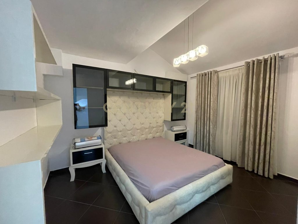 Affitto, villa moderna con giardino e court, residenza kodra e diellit 1. (6)