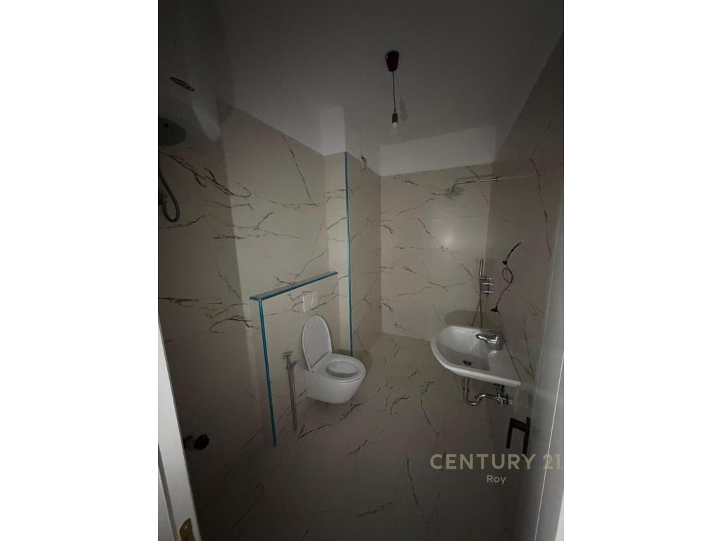 Exclusivo! Apartamento 1+1 à venda em shkembi i kavajes! (6)