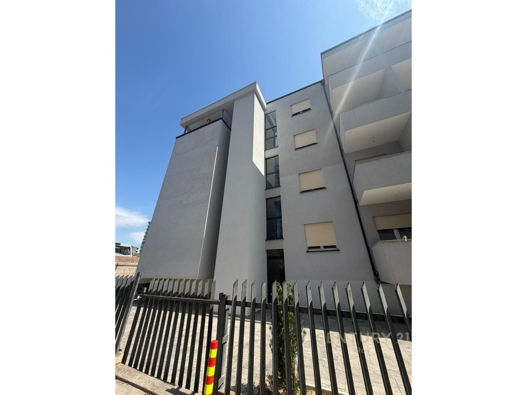 ¡exclusivo! Apartamento 1+1 en venta en shkembi i kavajes! (7)