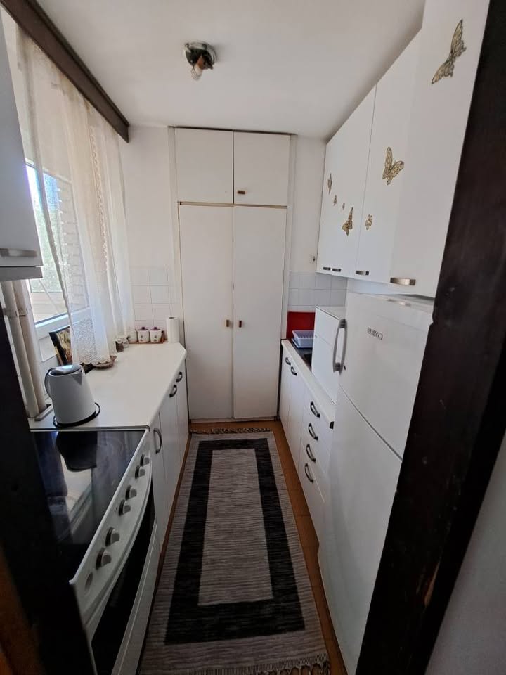Apartamento para alugar 1+1 em dardani