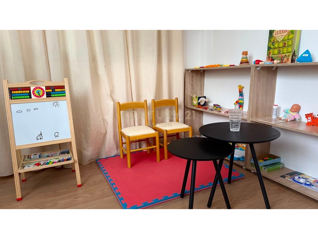 Jepet me qira ambient kat 0 tek Ali Demi ! (4)