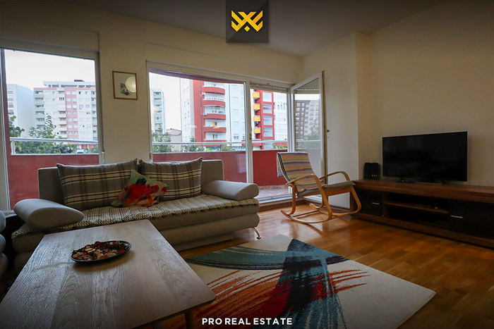 Apartamento de 54m² para alugar na rua c