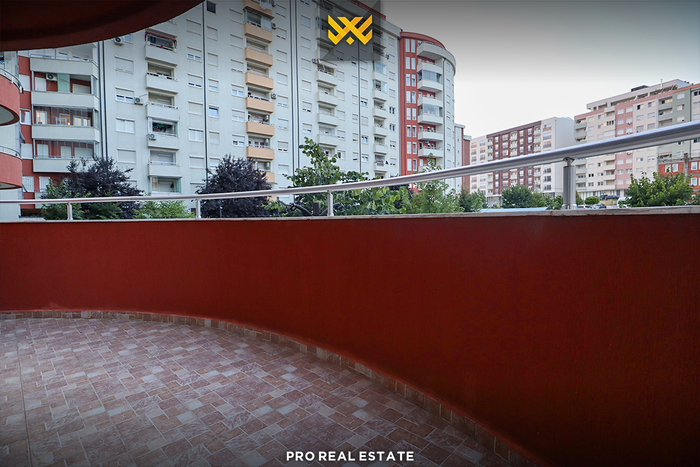 Apartamento de 54m² para alugar na rua c