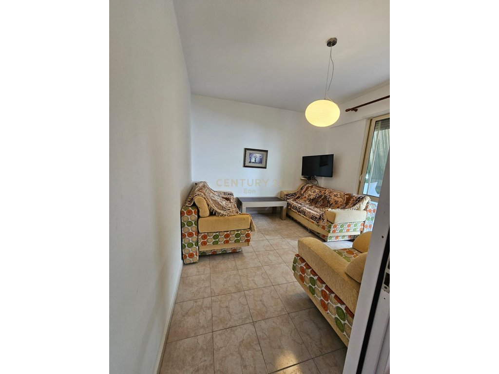 Apartamento à venda 2+1 em shkembi Kavajë! (5)