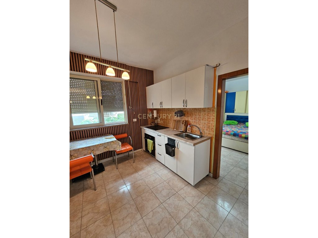 Apartamento à venda 2+1 em shkembi Kavajë! (7)