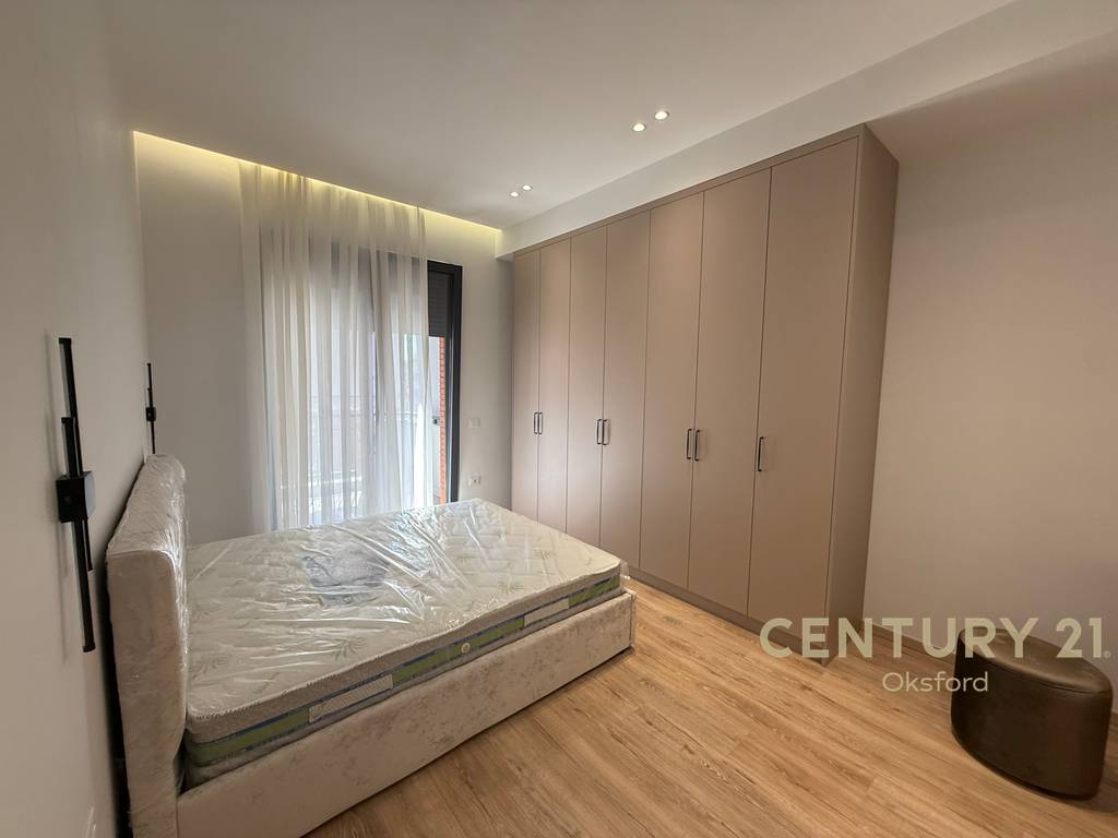 Apartament per qira 2+1+2 i mobiluar, tek kompleksi "Deliorgji"! (4)