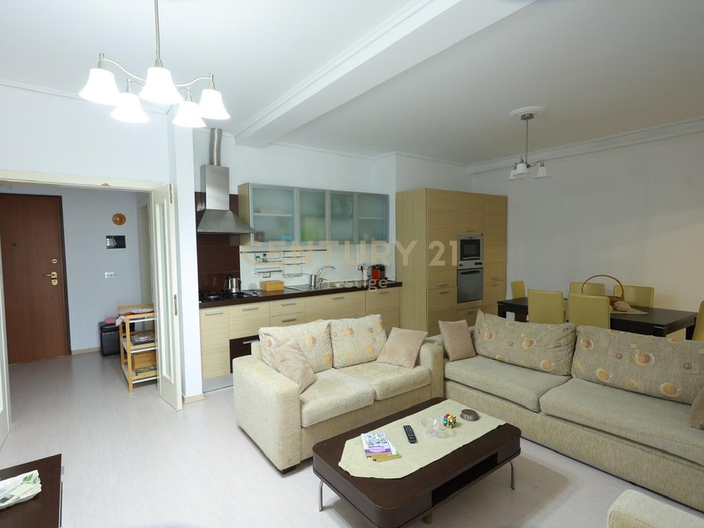Shitet apartament 2+1+2 ne ali dem (5)