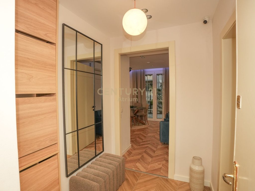 Shitet apartament i ndare ne 1+1 dhe studio prane bulevardit te ri (5)