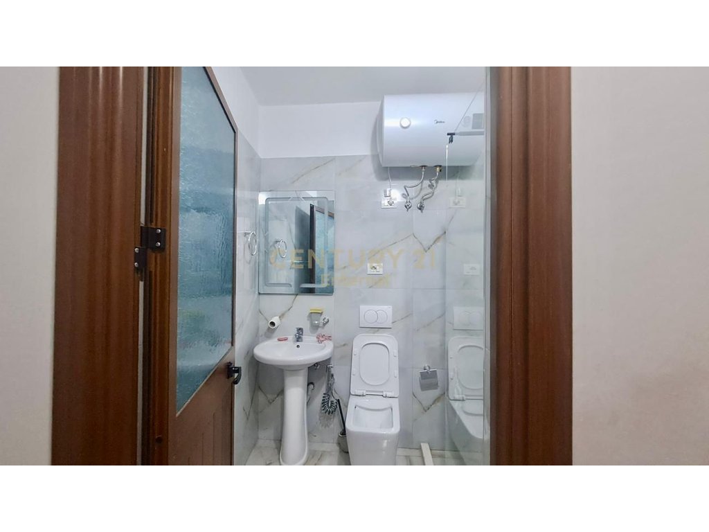 Apartamento 1+1 en alquiler en xhamllik (7)
