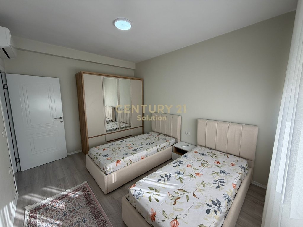 Apartament 2+1+2 +parking opsional per shitje tek rruga e durresit ! (5)