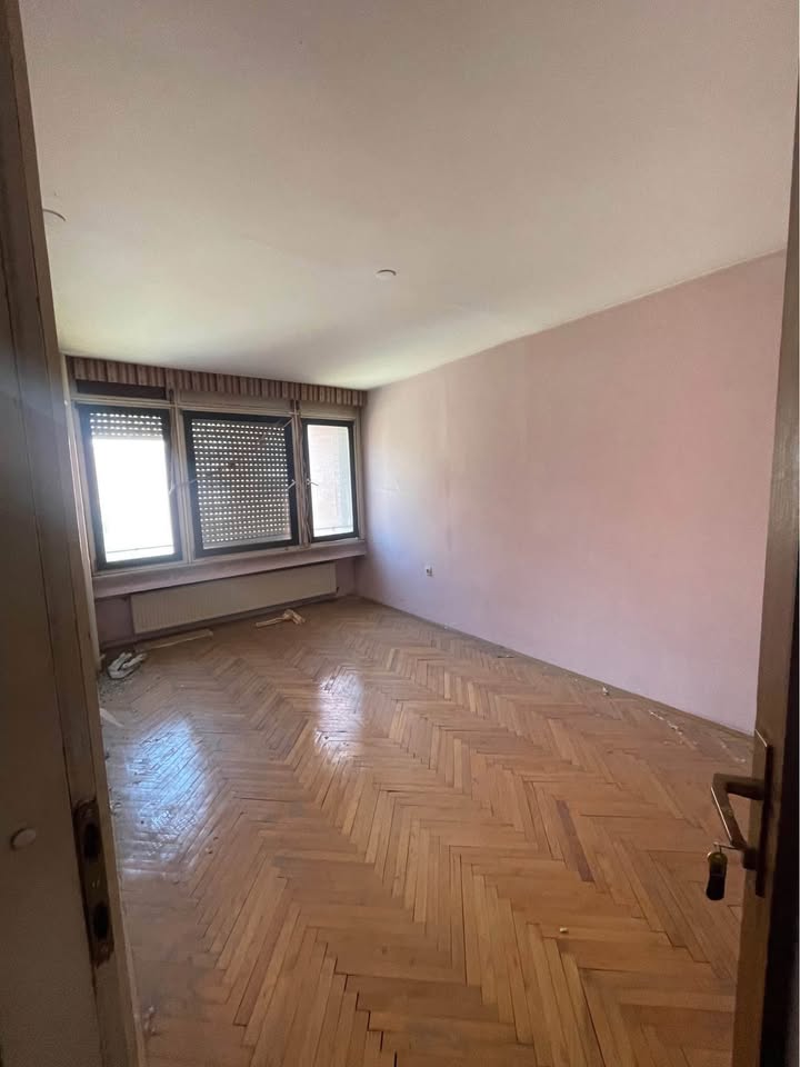 Apartment for sale in Bregu i Diellit