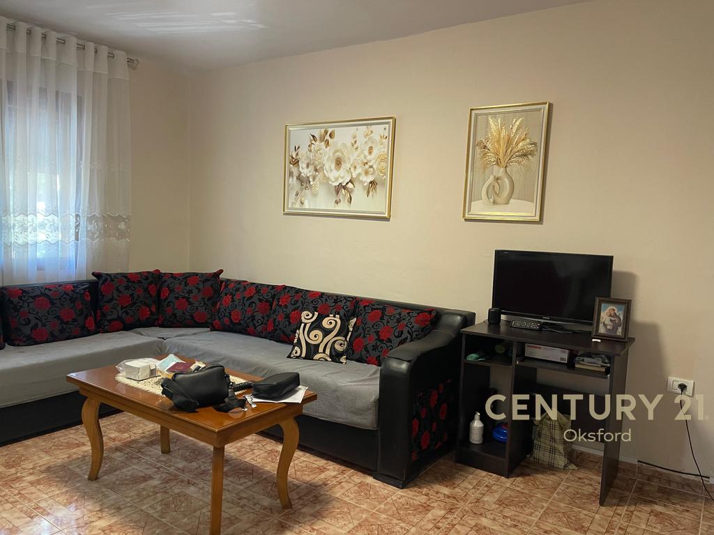 Apartamento 2+1 en complejo kontakt, calle ndre mjeda (8)
