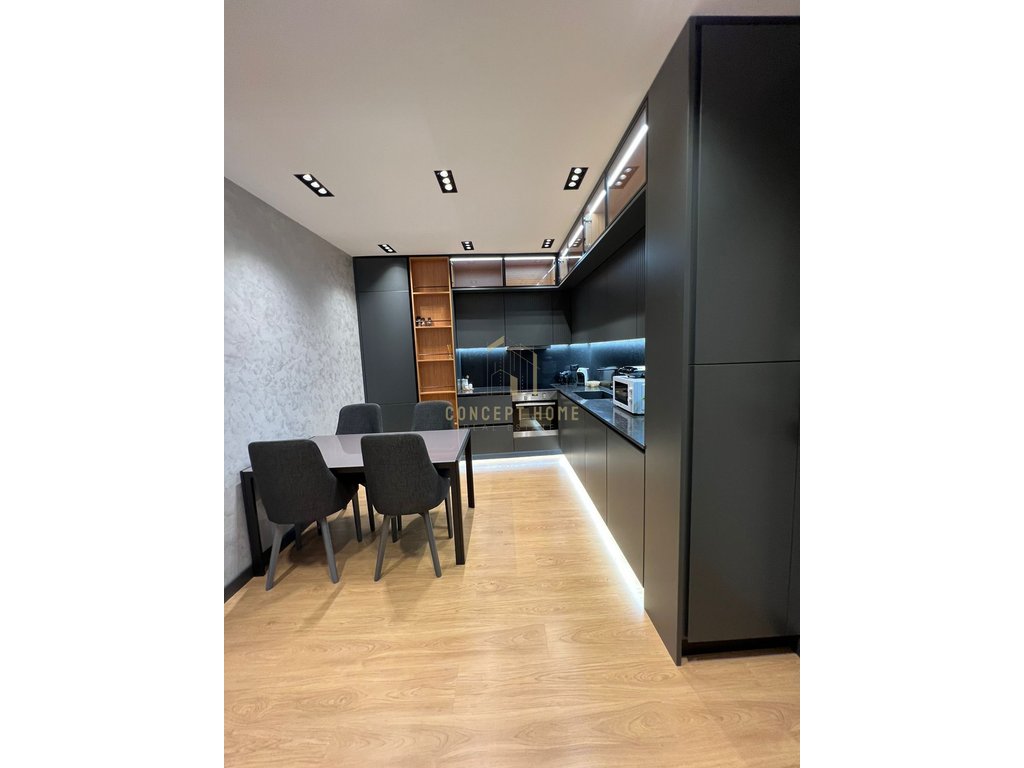 Appartamento 2+1 in affitto su via kavaja, Tirana – 2000€