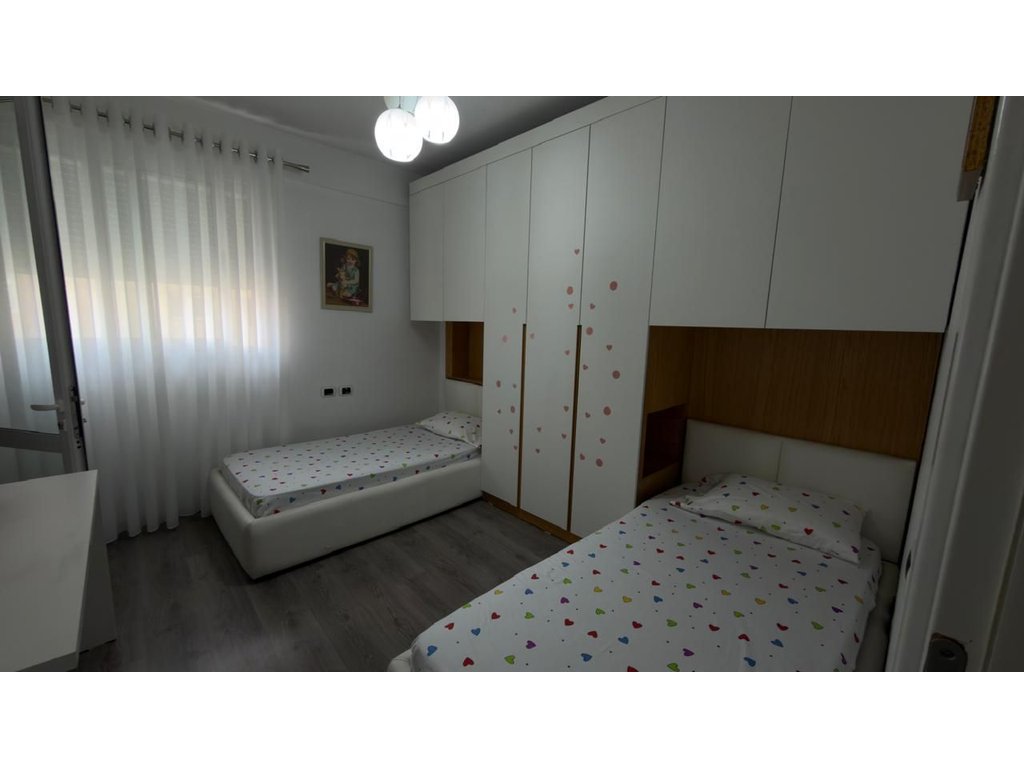 Appartement 2+1 à louer dans la commune de paris, Tirana - 950€ | 111 m² (8)
