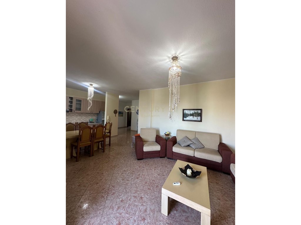 Appartamento 2+1+2 in affitto vicino al mercato di frutta e verdura, Durrës - €450 | 138 m² (4)