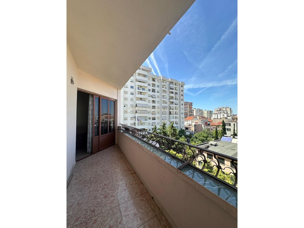 Appartamento 2+1+2 in affitto vicino al mercato di frutta e verdura, Durrës - €450 | 138 m² (6)