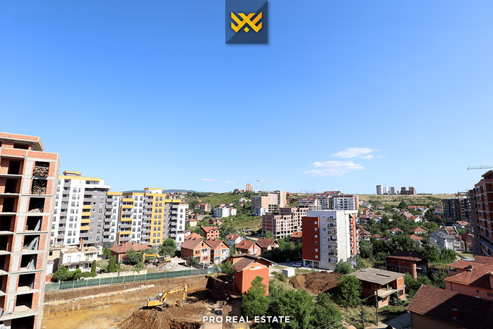 Appartamento di 95m² in #vendita in lagjen e spitalit