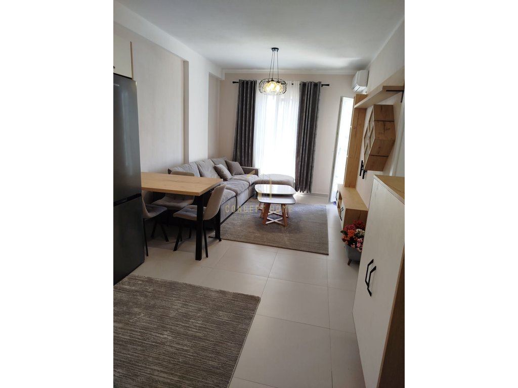 Appartamento 1+1+posto auto in affitto presso univers city