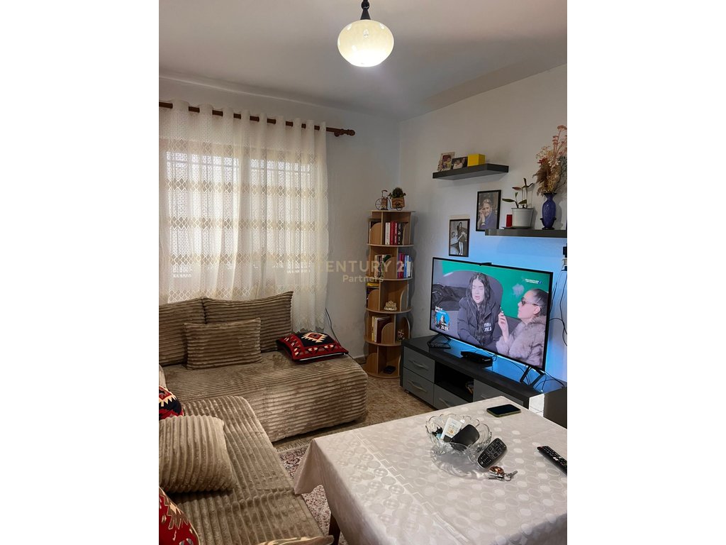 Shitet shtëpi private me oborr dhe truall 372 m² | treshi – Ura e kamzës, Tiranë | 210,000€ (6)