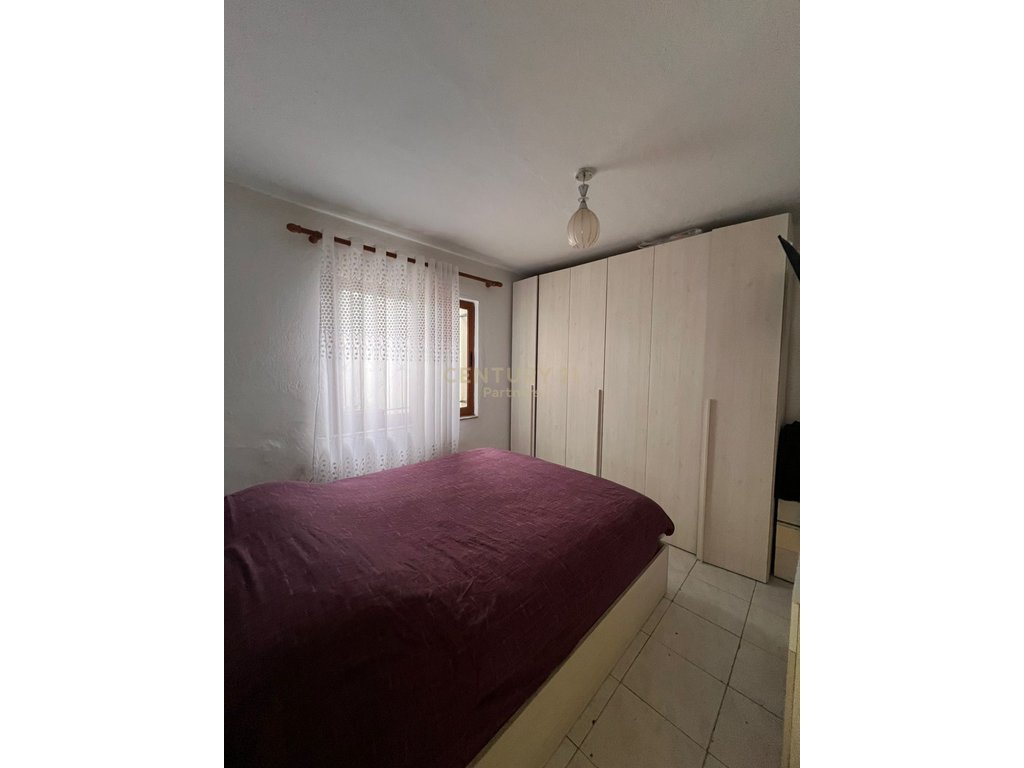 Shitet shtëpi private me oborr dhe truall 372 m² | treshi – Ura e kamzës, Tiranë | 210,000€ (7)