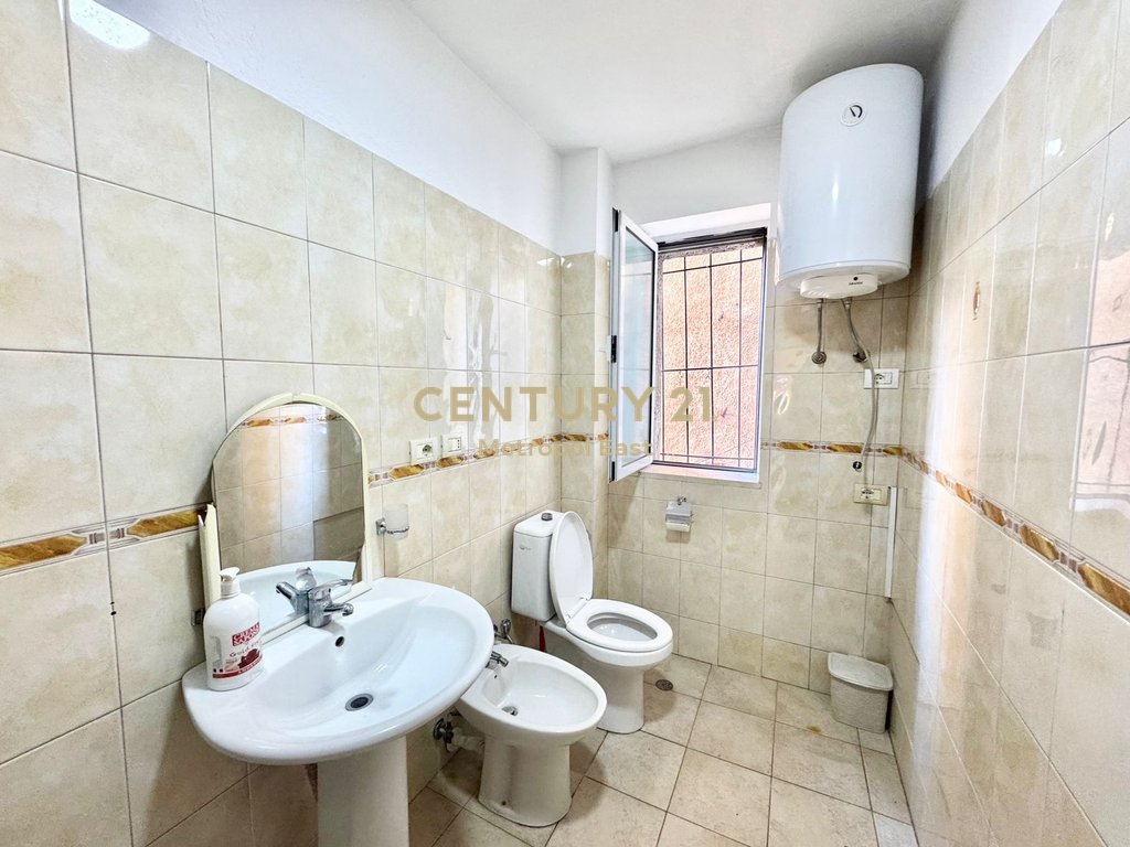 Apartament 3+1 në zemër të tiranës – Investim i sigurt pranë sheshit skënderbej (7)