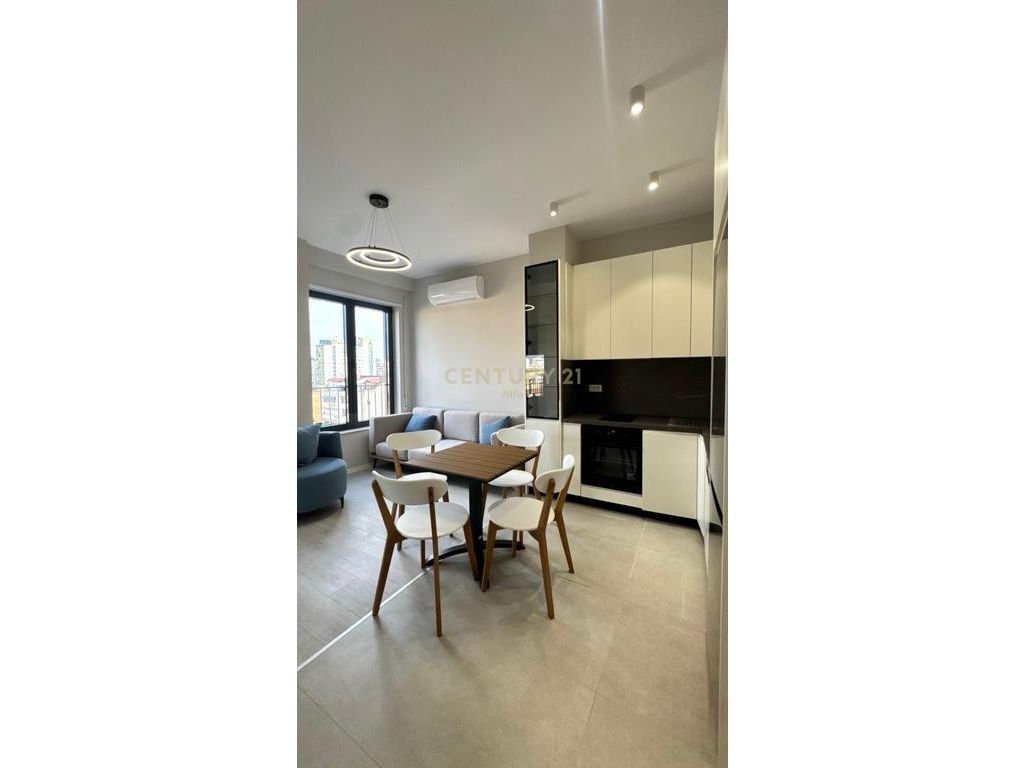 Apartment for rent 1+1 on karl gega street, near the former train station! (4)