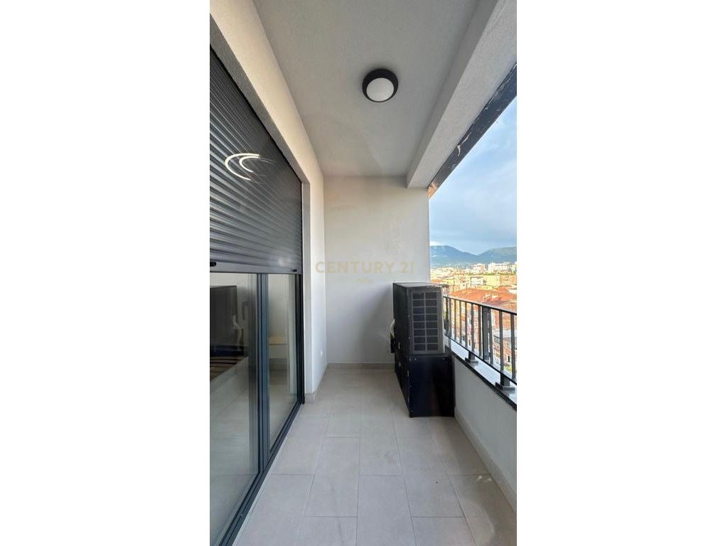 Apartment for rent 1+1 on karl gega street, near the former train station! (8)