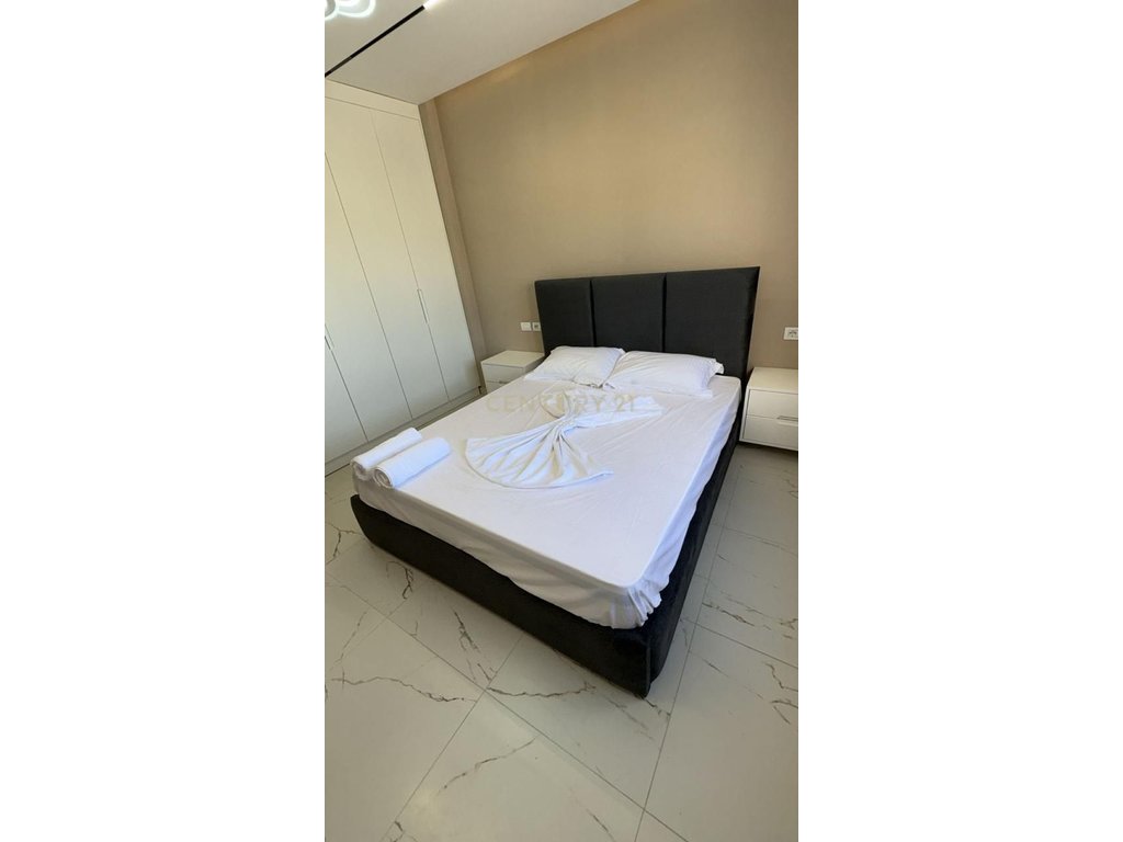 Appartement 2+1 à vendre à Vlorë ! (5)