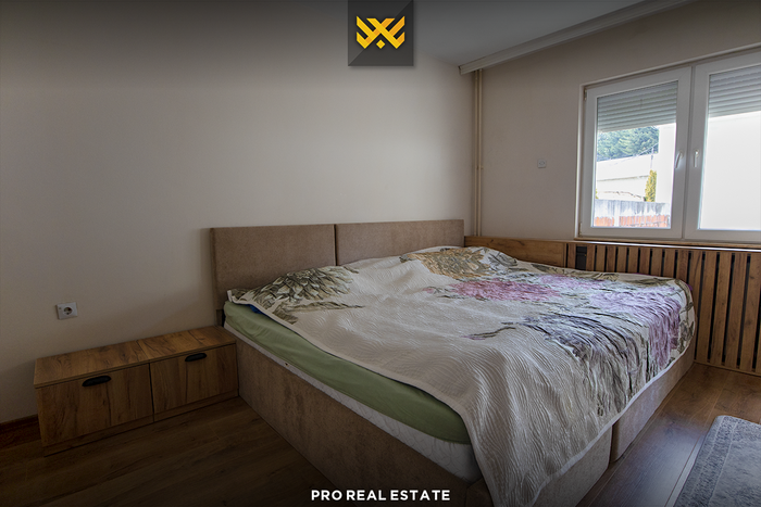 House 250m² + 220m² for rent in taslixhe ii (4)