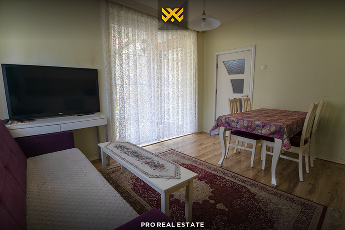 House 250m² + 220m² for rent in taslixhe ii (5)