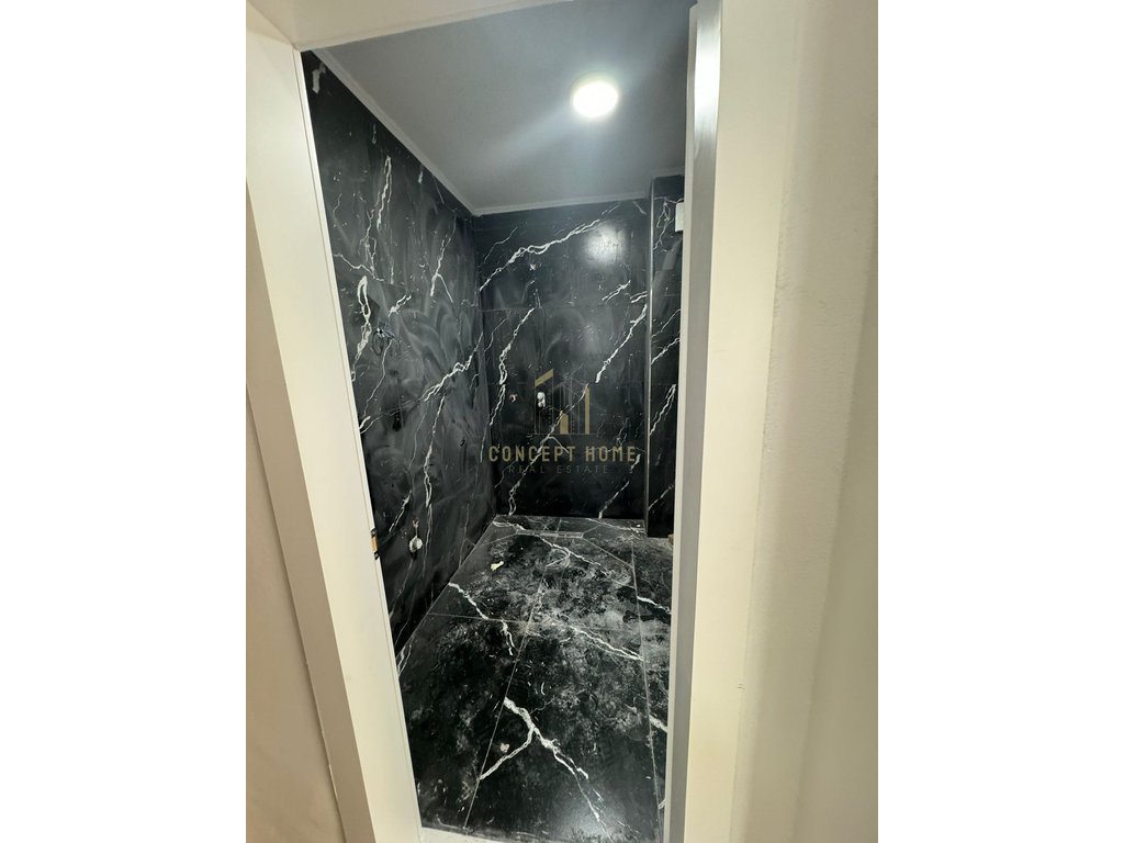 Apartment zum verkauf 2+1+2 bei kodra e diellit