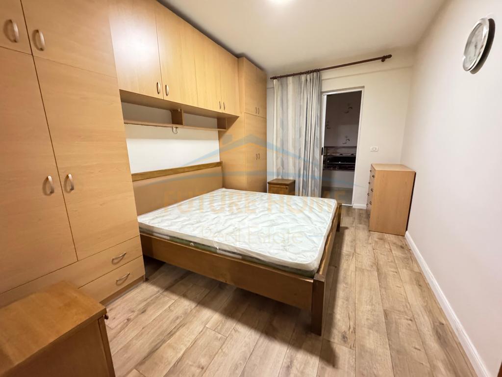 Shitet, apartament 1+1, Astir, Tiranë.