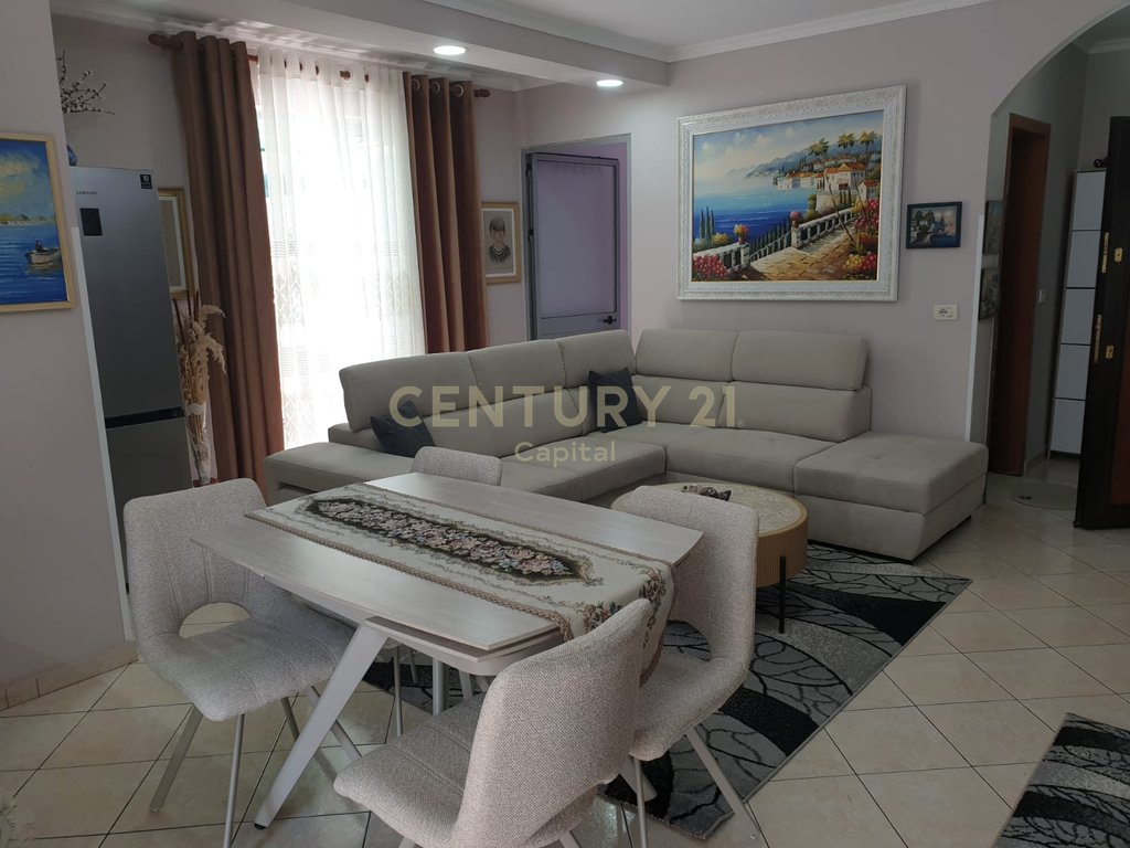 Apartamento 2+1+2 + veranda – Cerca de la escuela qesarak de 9 años en fresk (2)