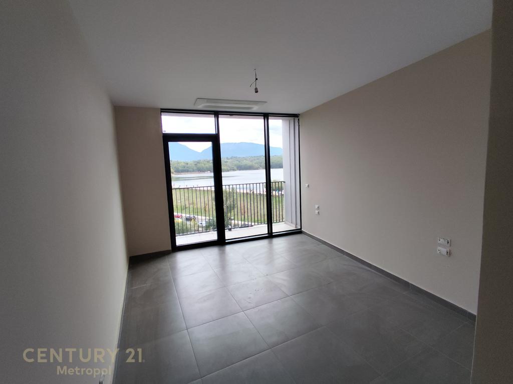 Appartamento in affitto con parcheggio a lake view (6)