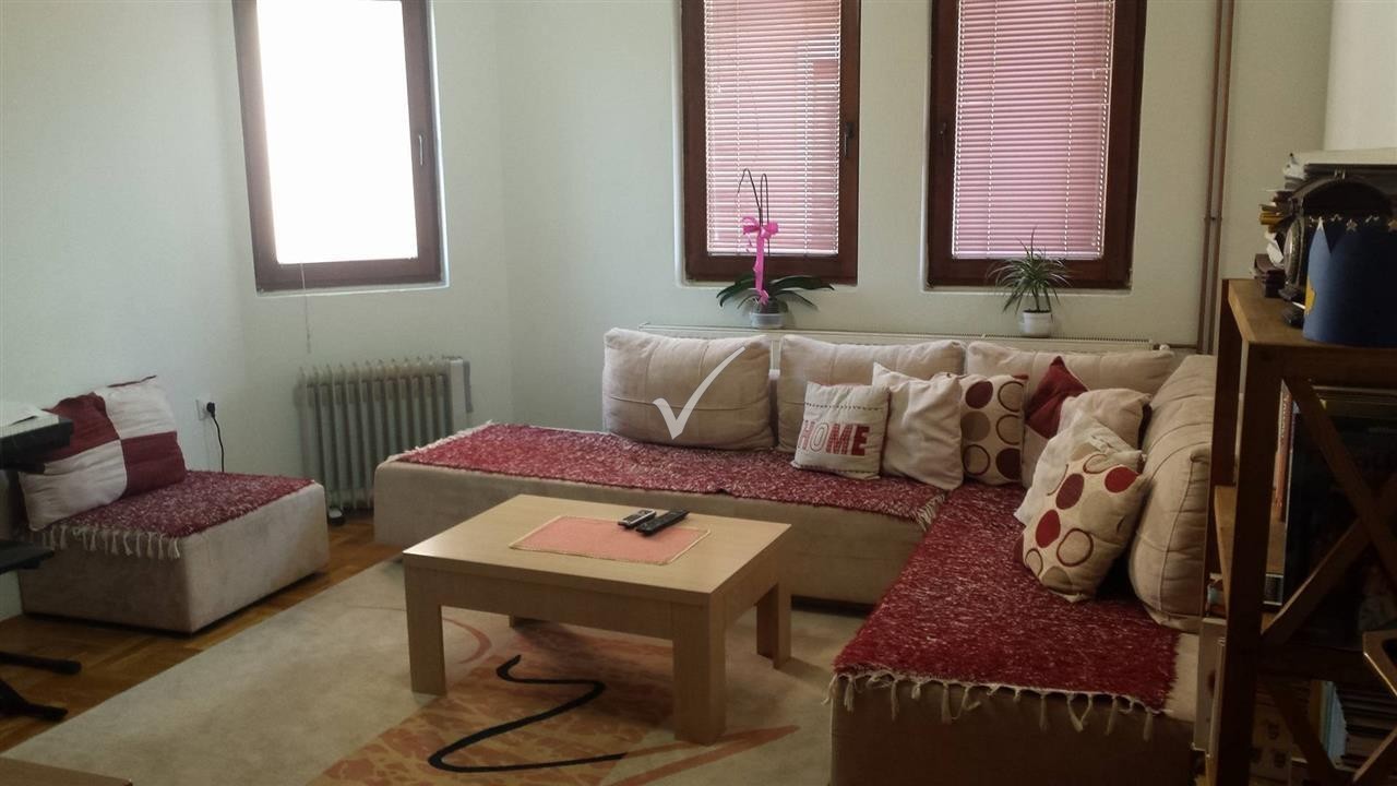 Wohnung zu mieten 1+1 im zentrum