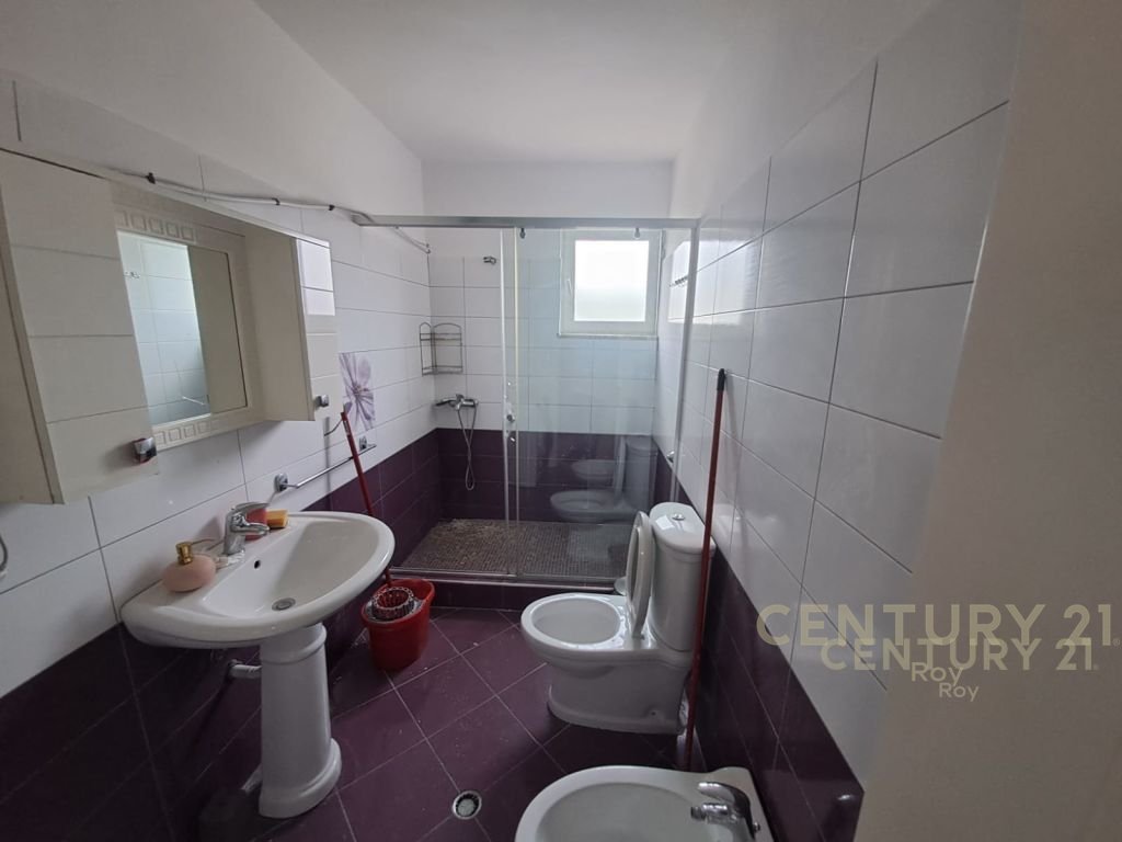 Appartamento 2+1 in affitto a Durrës - €330 | 75 m² (4)