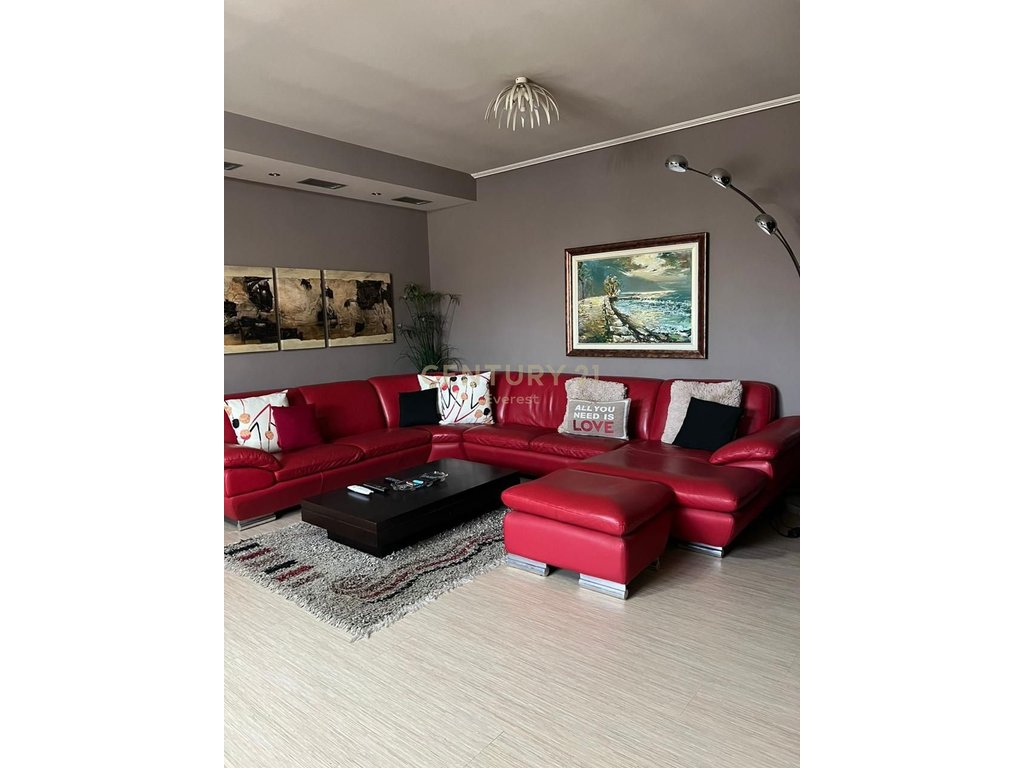 Ish ekspozita, japim me qira apartament 2+1+2 (3)