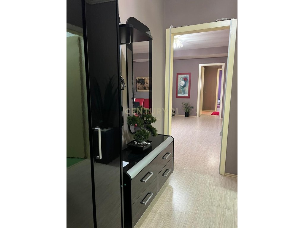 Ish ekspozita, japim me qira apartament 2+1+2 (7)