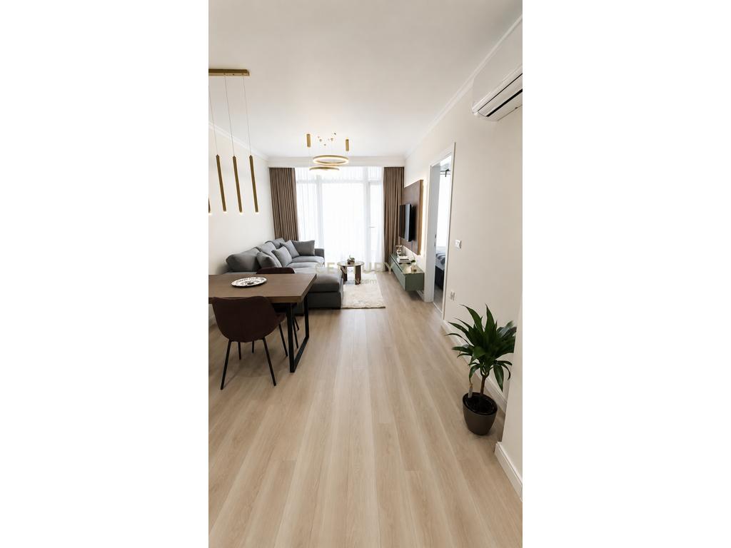 Apartamento 1+1 para venda perto de ish fusha e aviacionit!