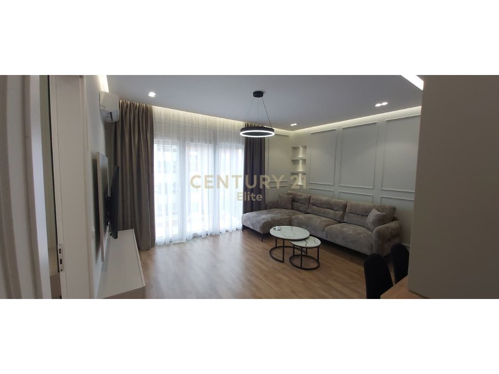 Apartamento 1+1 para venda perto de ish fusha e aviacionit! (6)