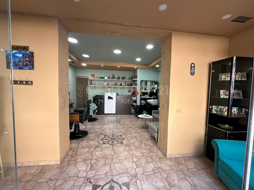 Ambiente comercial en venta cerca de vasil shanto! (4)