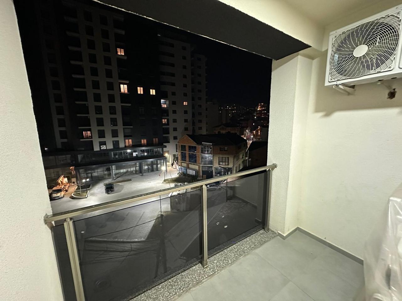 Banesë me qira 2+1 në Tophane