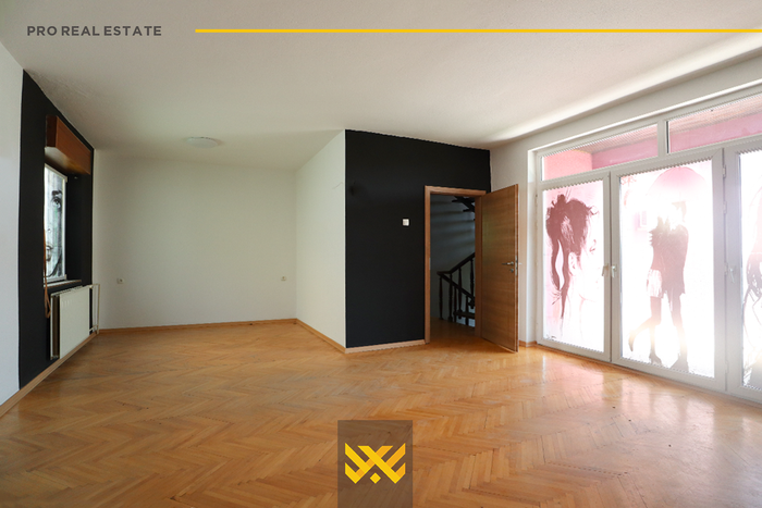 Shtëpi 400m² me #qira në dragodan.