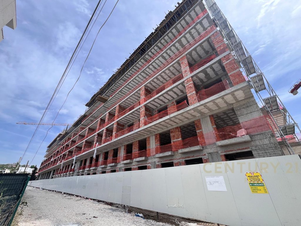 Apartamento estudio en venta - complejo viena 2, golem!