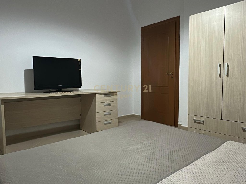 Apartament 2+1 per qira ne lungomare (5)