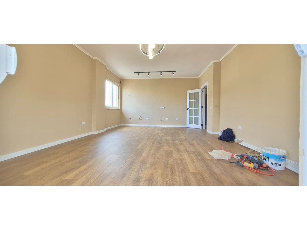 Super apartamento 2+1+2 en venta bulevardi zhan d’ark – Cerca del ministerio de asuntos exteriores (7)